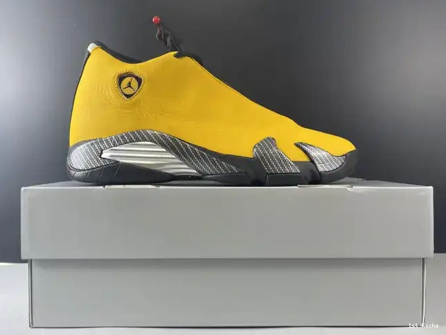 1st Kicks Shoes 14 RETRO GOLD AIR UNIVERSITY BQ3685-706 JORDAN 0611